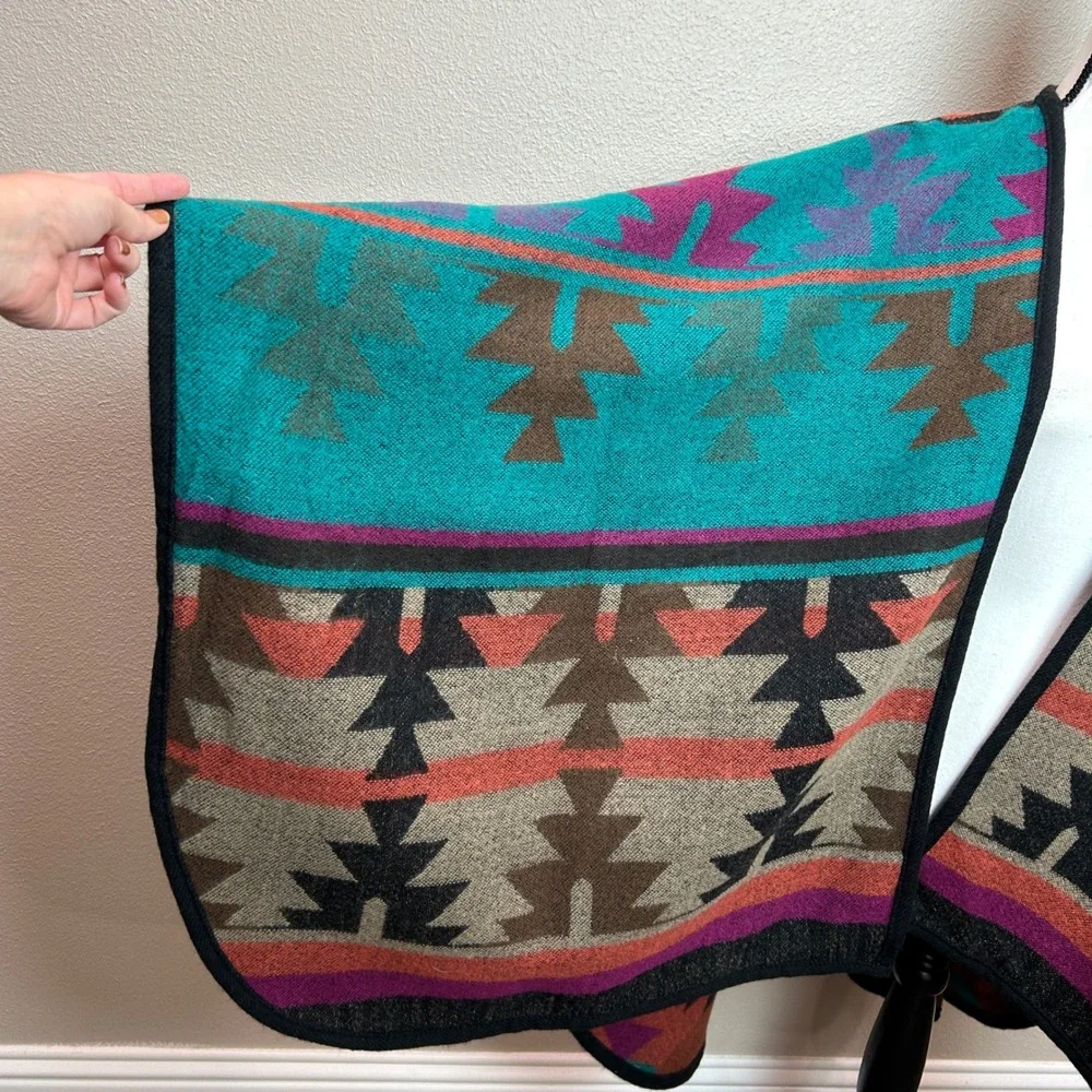 Olive & Pique Shawl Wrap Poncho Cardigan Womens OS Southwestern Aztec Blanket